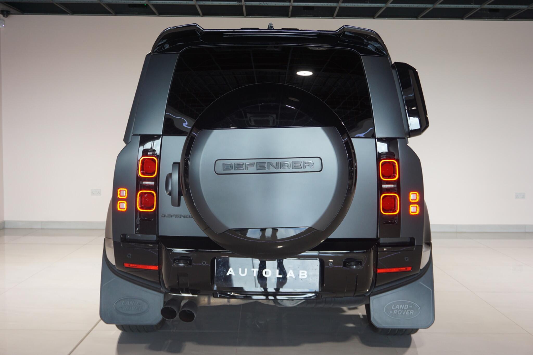 Land Rover Defender 110 3.0 D350 MHEV X-Dynamic HSE Hard Top SUV 5dr Diesel Auto 4WD MWB Euro 6 (s/s) (350 ps)